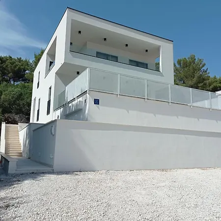 Villa Danny Komarna