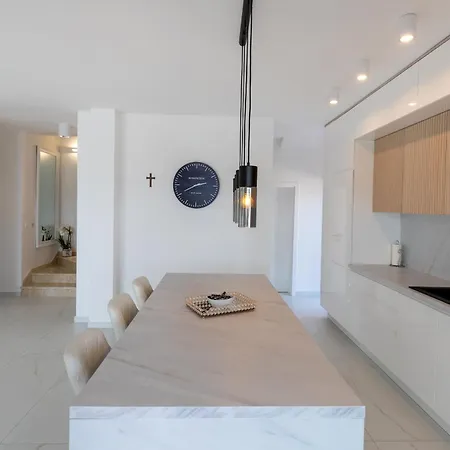 Danny * 코마르나