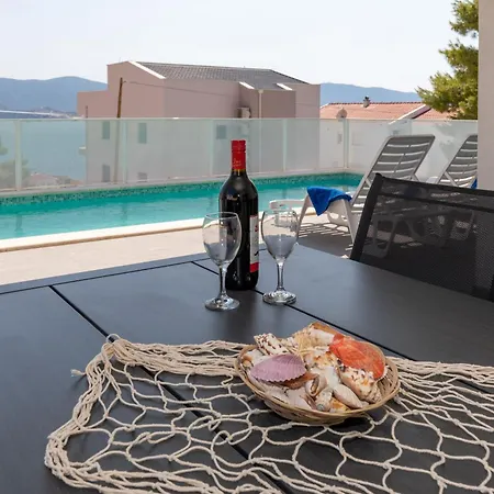 Danny * 코마르나